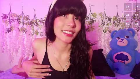 Snapshot of nathalya_summer_ chatting on 06.15.26 Nath online show from 06.15.26