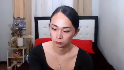 SWEET NATHALYA online show from 01.04.25