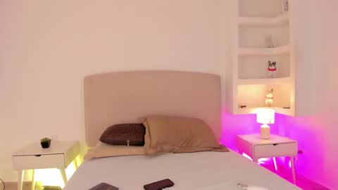 NATHALY  online show from 11.19.25