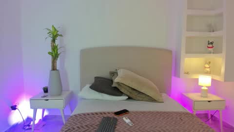 NATHALY  online show from 02.11.26