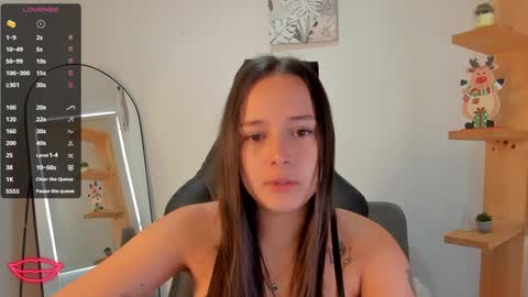 nathalyxx_ online show from 12.20.24