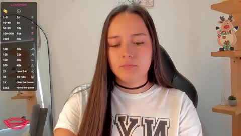 nathalyxx_ online show from 12.21.24