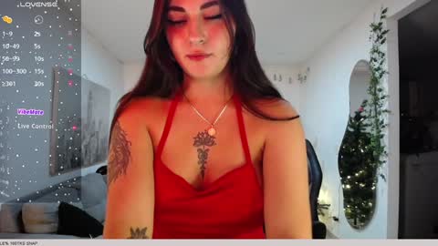 Snapshot of nati_kitty chatting on 12.18.24 Nati kitty online show from 12.18.24