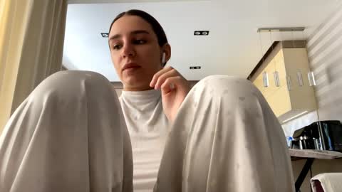 Nika online show from 04.08.26