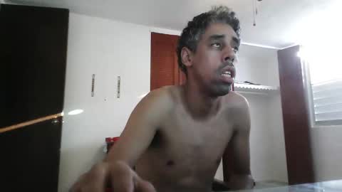 Snapshot of natsurept chatting on 10.14.25 Jose online show from 10.14.25