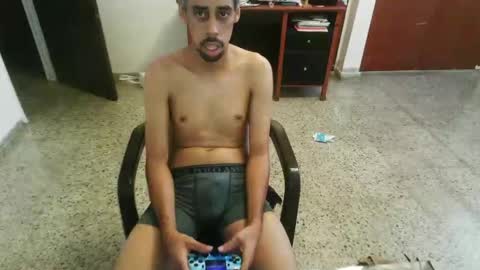 Snapshot of natsurept chatting on 10.22.25 Jose online show from 10.22.25