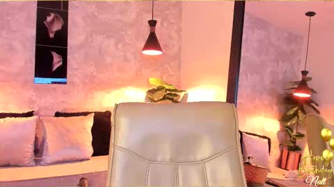 Natalia online show from 10.30.25