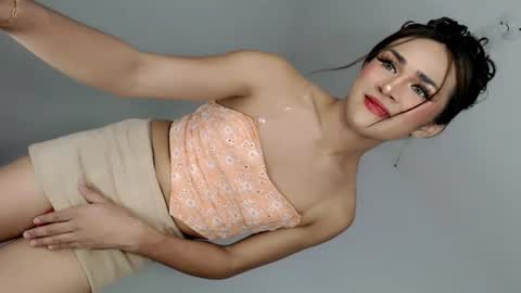 Snapshot of nattayah chatting on 06.21.26 Nathalie smith online show from 06.21.26