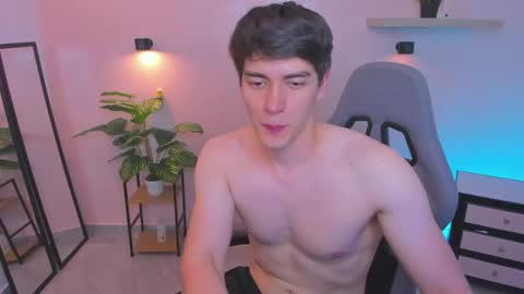 Nathaniel online show from 04.01.26