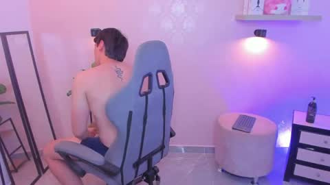 Nathaniel online show from 04.02.26