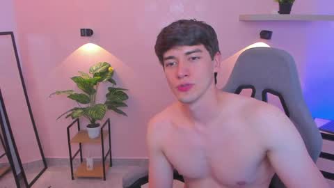 Nathaniel online show from 04.15.26