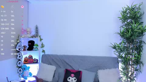 Snapshot of natty_romanof_1 chatting on 09.15.25 natty online show from 09.15.25