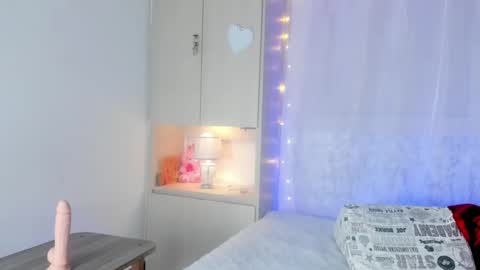 NATALIA online show from 11.27.25