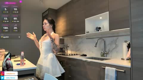 Snapshot of nattywithoutdaddy chatting on 12.29.24 NATTY FIERROS online show from 12.29.24