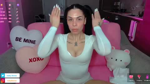 Snapshot of nattywithoutdaddy chatting on 01.23.25 NATTY FIERROS online show from 01.23.25
