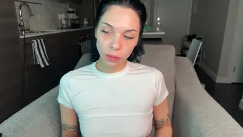 Snapshot of nattywithoutdaddy chatting on 02.02.25 NATTY FIERROS online show from 02.02.25