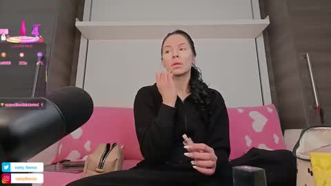 Snapshot of nattywithoutdaddy chatting on 02.14.25 NATTY FIERROS online show from 02.14.25