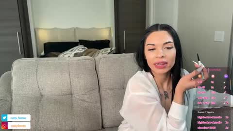 Snapshot of nattywithoutdaddy chatting on 02.16.25 NATTY FIERROS online show from 02.16.25