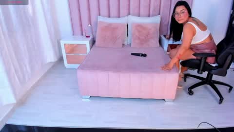 Sophia online show from 04.18.26