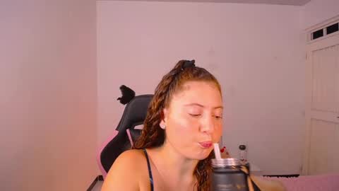 natural_ginger5 online show from 04.15.26