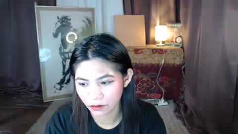 natural_petit69 online show from 12.02.25