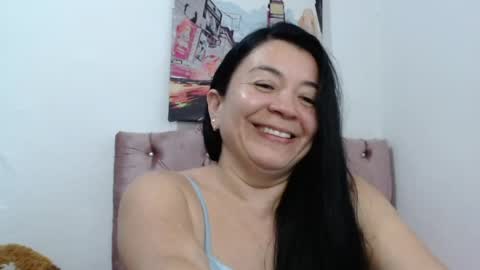 Snapshot of naturally_mature chatting on 04.21.26 Sammy online show from 04.21.26