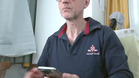 Snapshot of naturista25 chatting on 05.29.26 naturista25 online show from 05.29.26