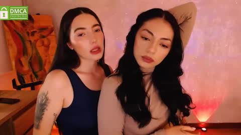 Natalia  Valeria online show from 10.15.25