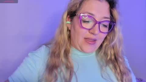 Snapshot of naty__mature_ chatting on 02.20.26 Nataly online show from 02.20.26