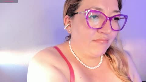 Snapshot of naty__mature_ chatting on 06.02.26 Nataly online show from 06.02.26