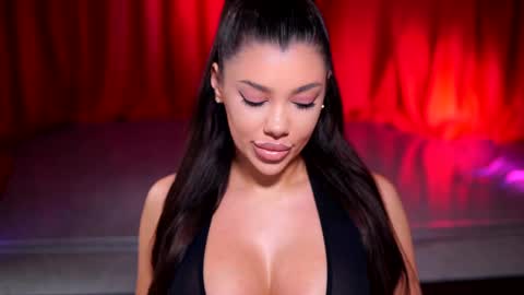 Naty online show from 01.21.25