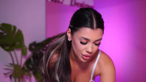 Naty online show from 03.03.25