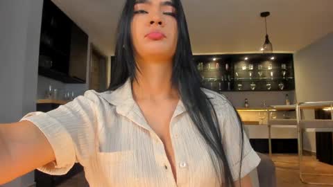 Snapshot of natyferrer chatting on 03.01.25 Naty Ferrer online show from 03.01.25