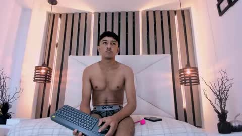 natzuki_ online show from 02.20.26