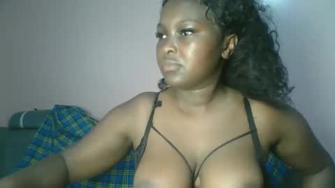 naughti_garlie online show from 02.04.26