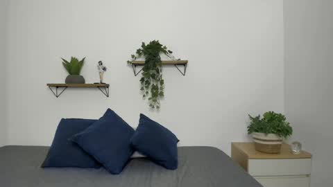 Emily online show from 04.10.26