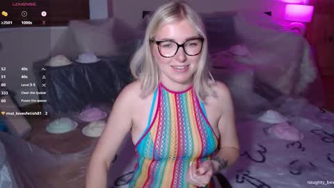 Bex currently on maternity leave online show from 11.04.25