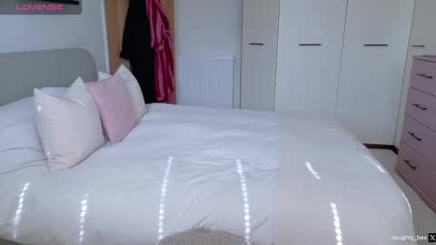 Bex currently on maternity leave online show from 03.26.26