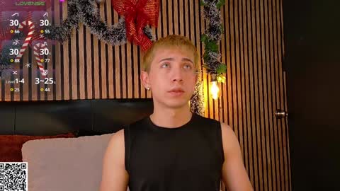 Christopher  Chris online show from 12.17.24