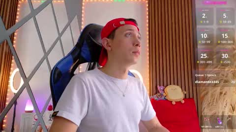 Christopher  Chris online show from 09.19.25