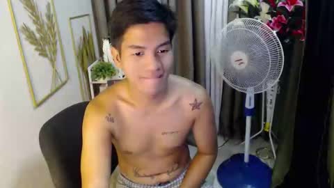naughty_angelo online show from 04.17.26