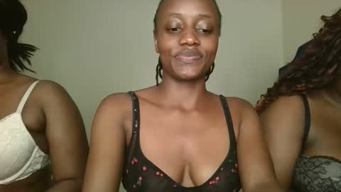 naughty_ellaa online show from 09.30.25