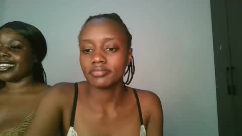 naughty_ellaa online show from 10.09.25