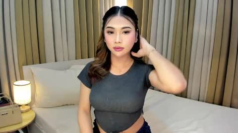 naughty_hunk_yuki online show from 04.02.26