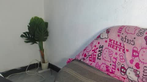 Snapshot of naughty_katrina1 chatting on 09.22.25 naughty_katrina1 online show from 09.22.25
