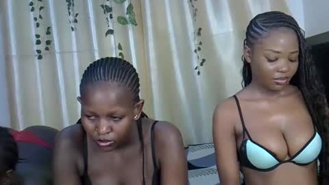 Snapshot of naughty_little03 chatting on 11.06.25 naughty online show from 11.06.25