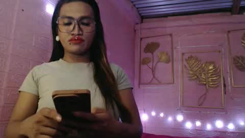 naughty_lorien143 online show from 04.20.26