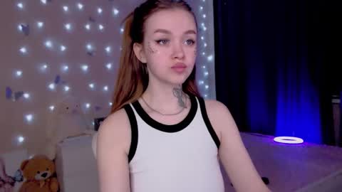 Snapshot of naughty_mablee chatting on 02.07.26 Mable online show from 02.07.26