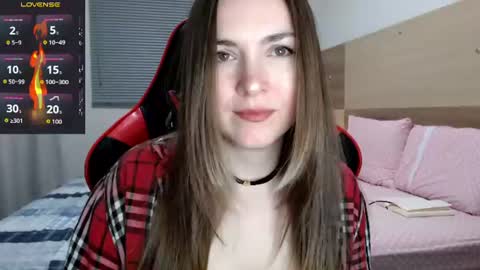 Snapshot of naughty_popa chatting on 06.18.26 Ann online show from 06.18.26