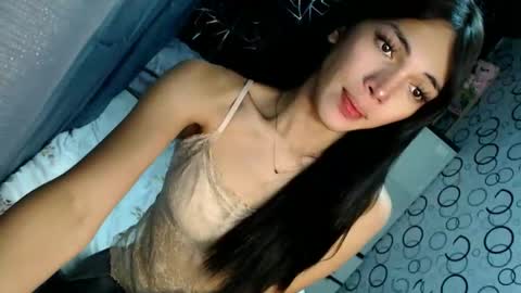 Ariela online show from 10.05.25